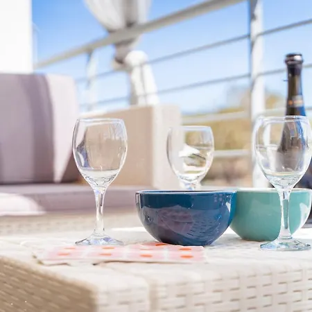 Ulivi 17 * Isola Rossa (Sassari)